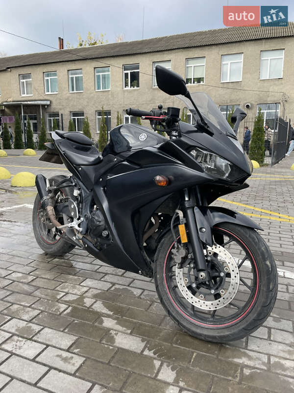 Спортбайк Yamaha YZF-R3 2015 в Луцьку фото 27 Спортбайк Yamaha YZF-R3 2015 в Луцьку