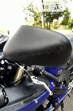 Спортбайк Yamaha YZF R6 2005 в 