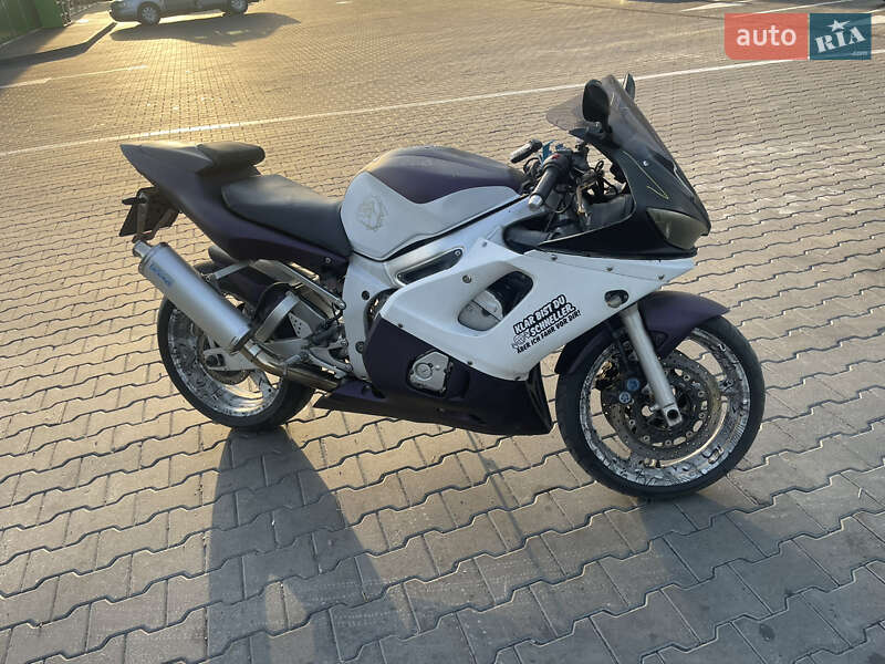 Спортбайк Yamaha YZF R6 2003 в Ковеле фото 5 Спортбайк Yamaha YZF R6 2003 в Ковеле
