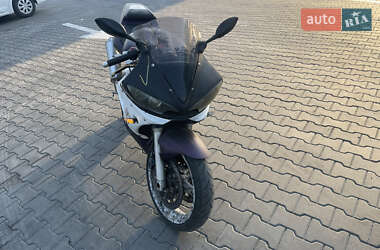 Спортбайк Yamaha YZF R6 2003 в 