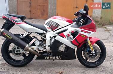 Спортбайк Yamaha YZF R6 2001 в Миколаєві