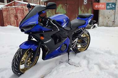 Спортбайк Yamaha YZF R6 2003 в Львове