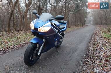 Спортбайк Yamaha YZF R6 2000 в 