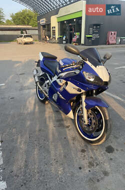 Спортбайк Yamaha YZF R6 1999 в Кам'янець-Подільському