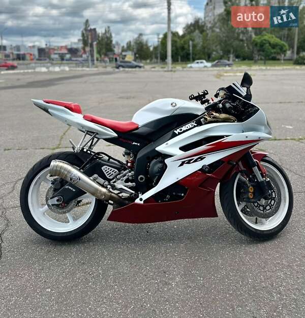 Спортбайк Yamaha YZF R6 2007 в 
