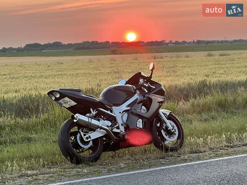 Yamaha YZF R6 2003