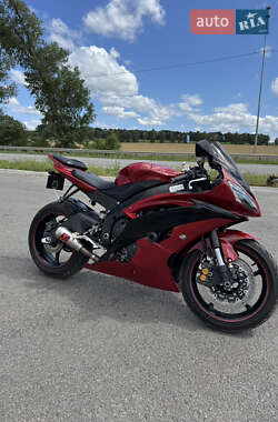 Спортбайк Yamaha YZF R6 2013 в 