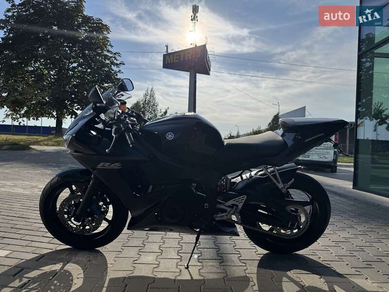 Спортбайк Yamaha YZF R6 2005 в Ровно
