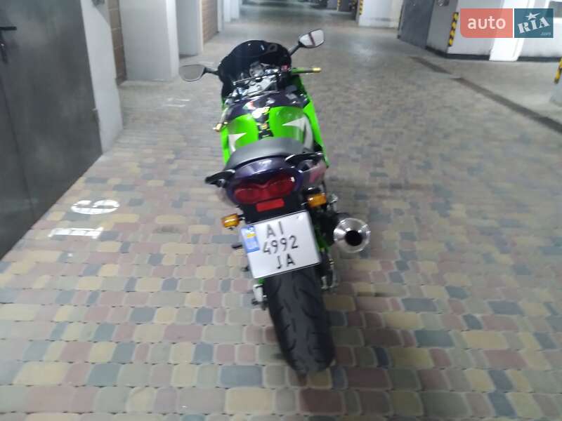 Спортбайк Yamaha YZF R6 2000 в Києві