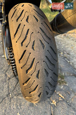 Спортбайк Yamaha YZF R6 2005 в 