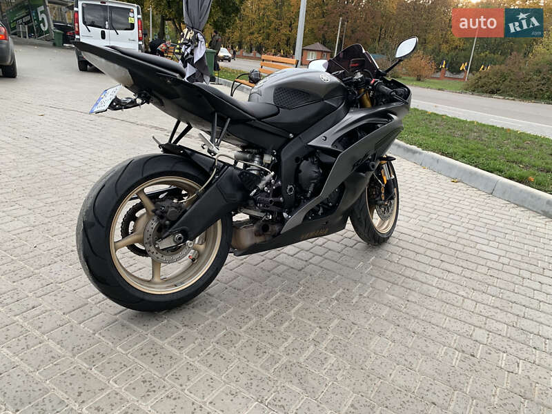 Спортбайк Yamaha YZF R6 2014 в Кропивницькому фото 3 Спортбайк Yamaha YZF R6 2014 в Кропивницькому