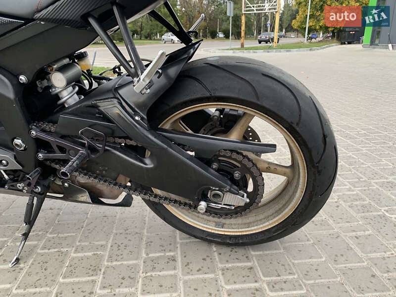 Спортбайк Yamaha YZF R6 2014 в Кропивницькому фото 8 Спортбайк Yamaha YZF R6 2014 в Кропивницькому
