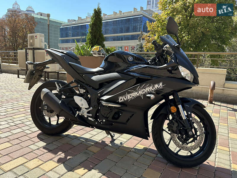 Спортбайк Yamaha YZF 2020 в Одессе