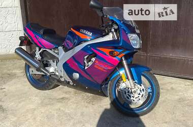 Спортбайк Yamaha YZF 1995 в Днепре