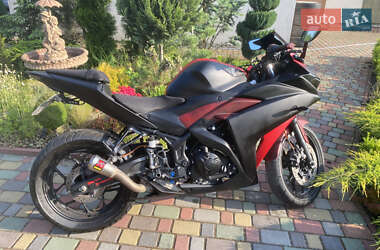 Спортбайк Yamaha YZF 2014 в Нововолинську