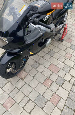 Мотоцикл Спорт-туризм Yamaha YZF 1998 в 