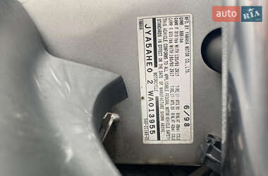 Мотоцикл Спорт-туризм Yamaha YZF 1998 в 