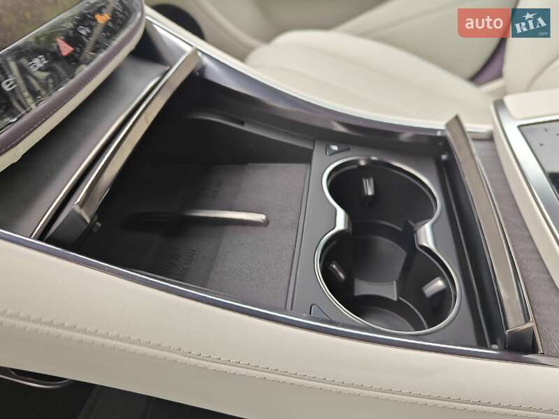 Седан YangWang U7 2025 в Києві