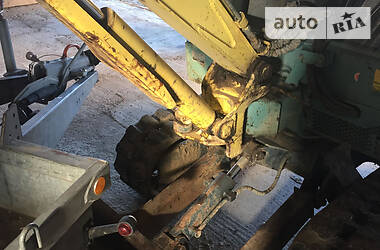 Міні-екскаватор Yanmar B25 2000 в 