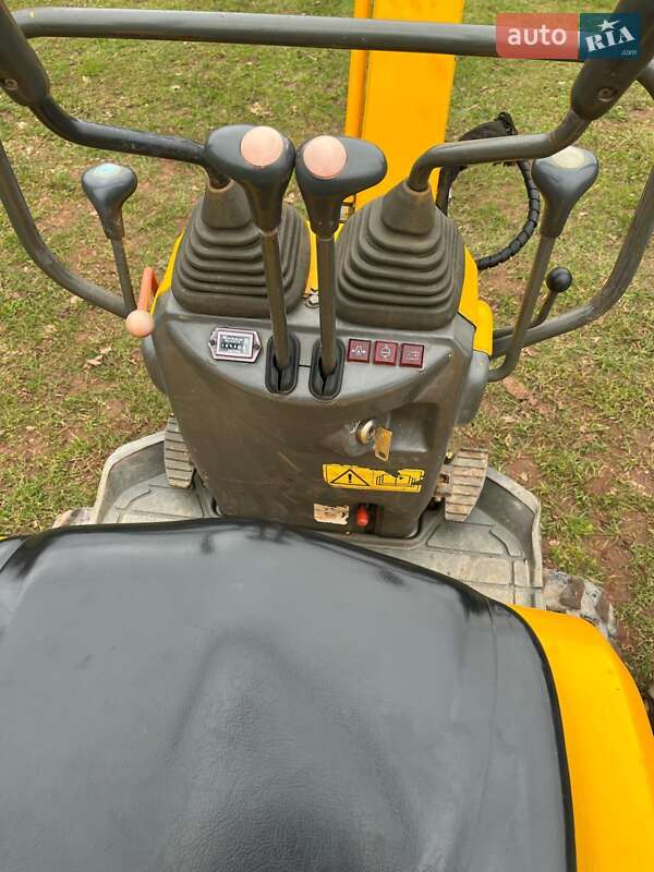 Миниэкскаватор Yanmar SV 2004 в Тернополе