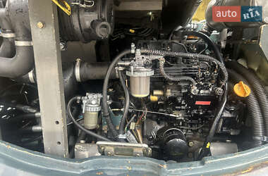Гусеничний екскаватор Yanmar VIO 45 2004 в 