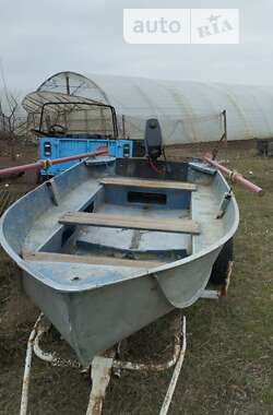 Лодка Язь 320 2000 в Одессе