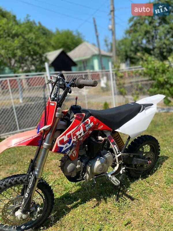 Мотоцикл Кросс YCF Pilot 2021 в Ужгороде