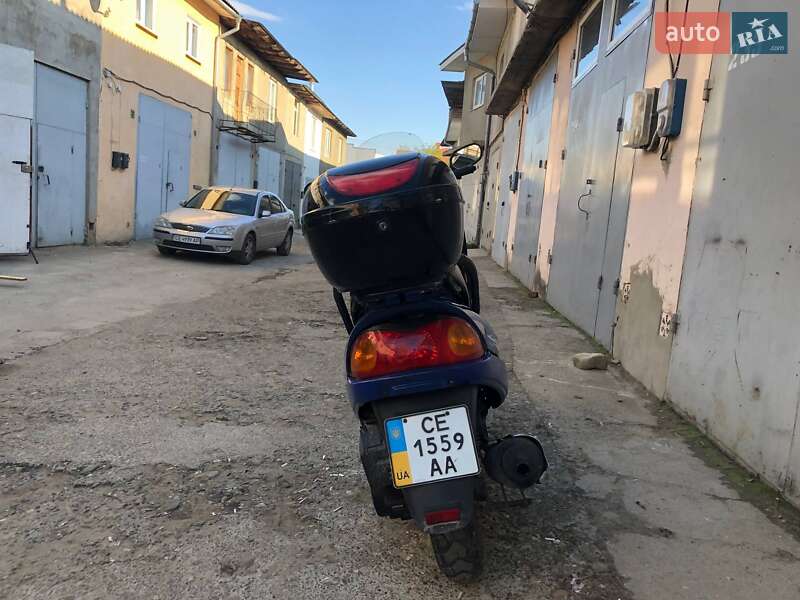 Макси-скутер YiBen YB 150T-10 2008 в Черновцах
