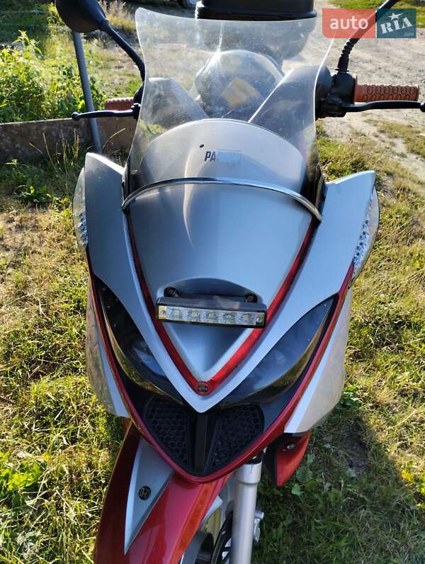 Макси-скутер YiBen YB 150T-15 2013 в Львове