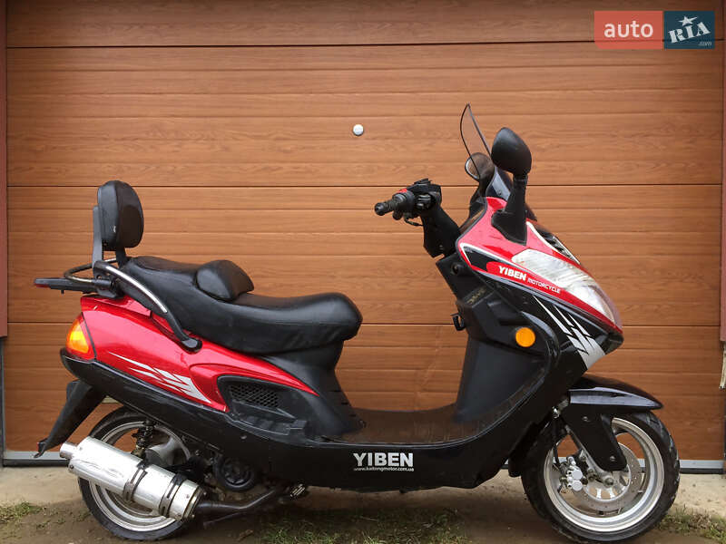 Скутер YiBen YB 150T-15 2016 в Надворной