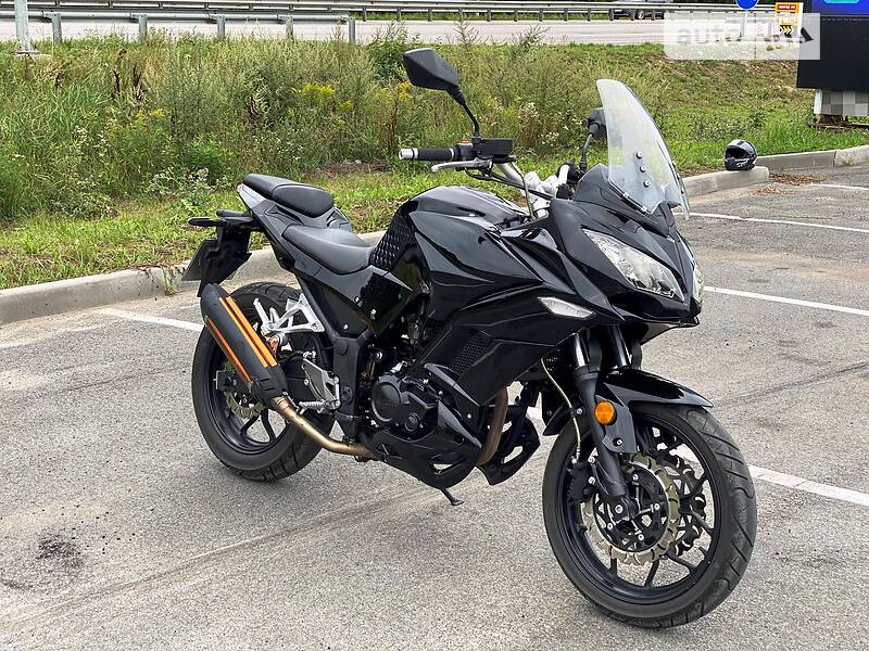 Мотоцикл Спорт-туризм Yokomoto HT 250T-3 2018 в 