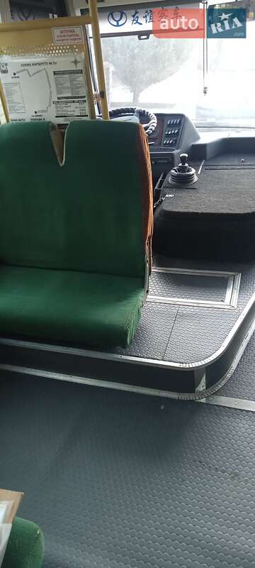 Міський автобус Youyi ZGT 6710 2005 в Миколаєві