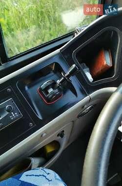 Міський автобус YUTONG 6831 2008 в Києві