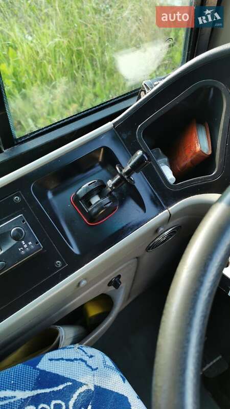 Городской автобус YUTONG 6831 2008 в Киеве