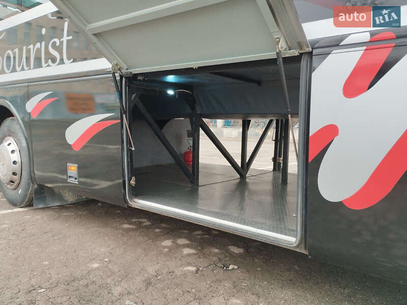 Туристический / Междугородний автобус YUTONG ZK 6119HA 2006 в Тернополе