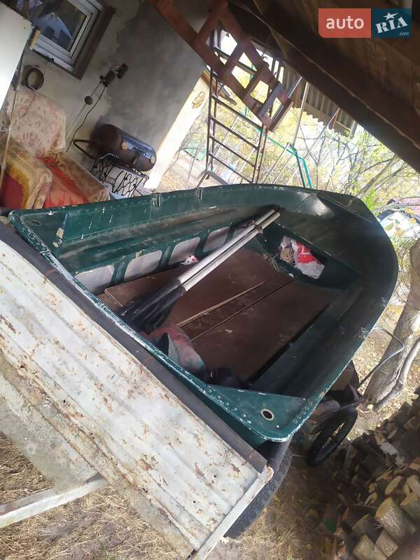 Лодка Южанка 1 1988 в Киеве