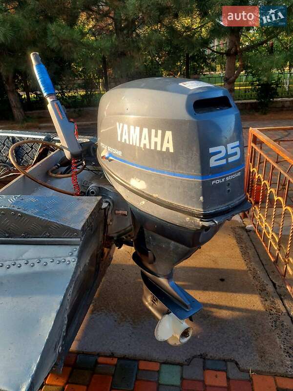 Лодка Южанка 1 1990 в Маяках