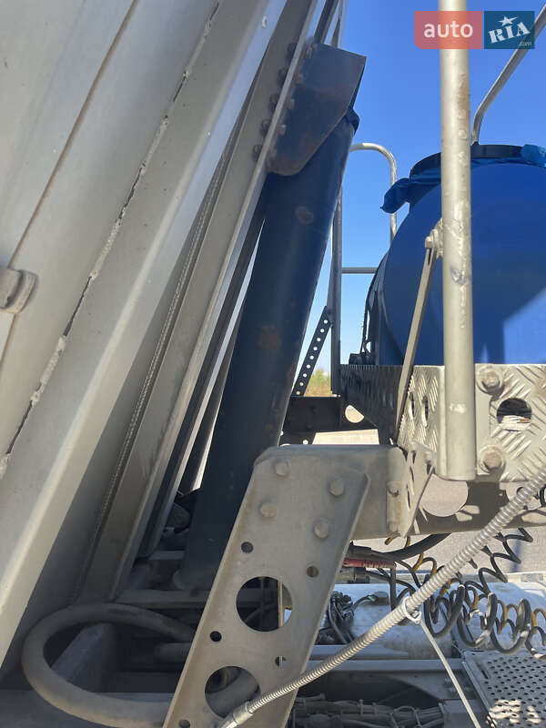 Самосвал полуприцеп Zaslaw D 653 2011 в Одессе