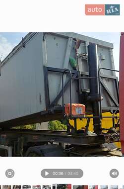 Зерновоз - полуприцеп Zaslaw D 653 2007 в 