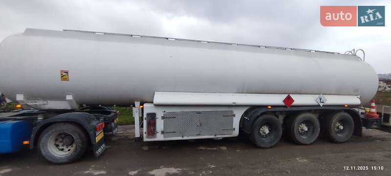 Цистерна напівпричіп Zasta N-36 2000 в Рівному