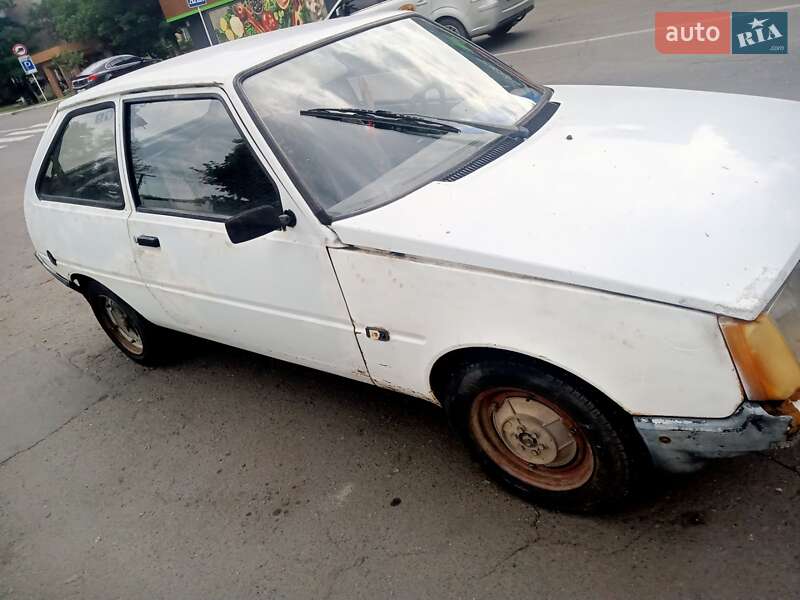 Хетчбек ЗАЗ 1102 Таврія-Нова 1999 в Ізмаїлі