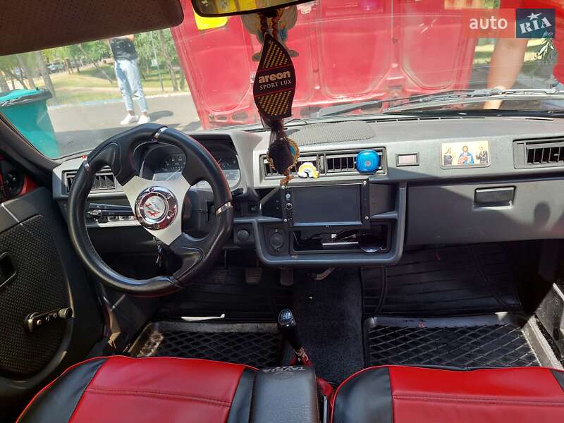 Хэтчбек ЗАЗ 1102 Таврия-Нова 2003 в Киеве