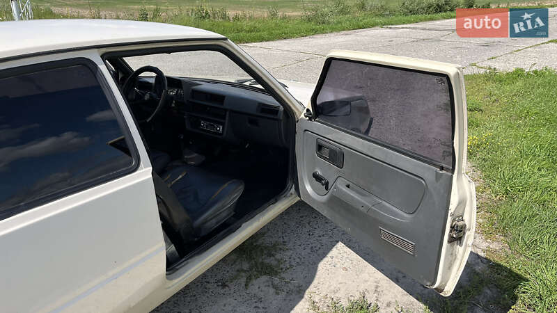 Хэтчбек ЗАЗ 1102 Таврия-Нова 2003 в Березане