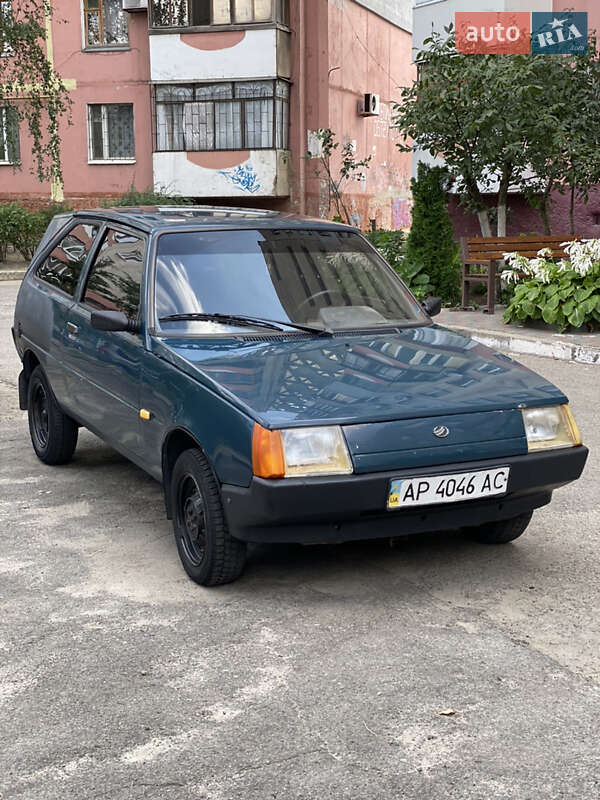 Хетчбек ЗАЗ 1102 Таврія-Нова 2004 в Запоріжжі