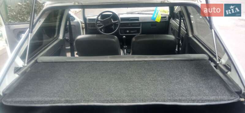 Хетчбек ЗАЗ 1102 Таврія-Нова 2005 в Дніпрі фото 5 Хетчбек ЗАЗ 1102 Таврія-Нова 2005 в Дніпрі