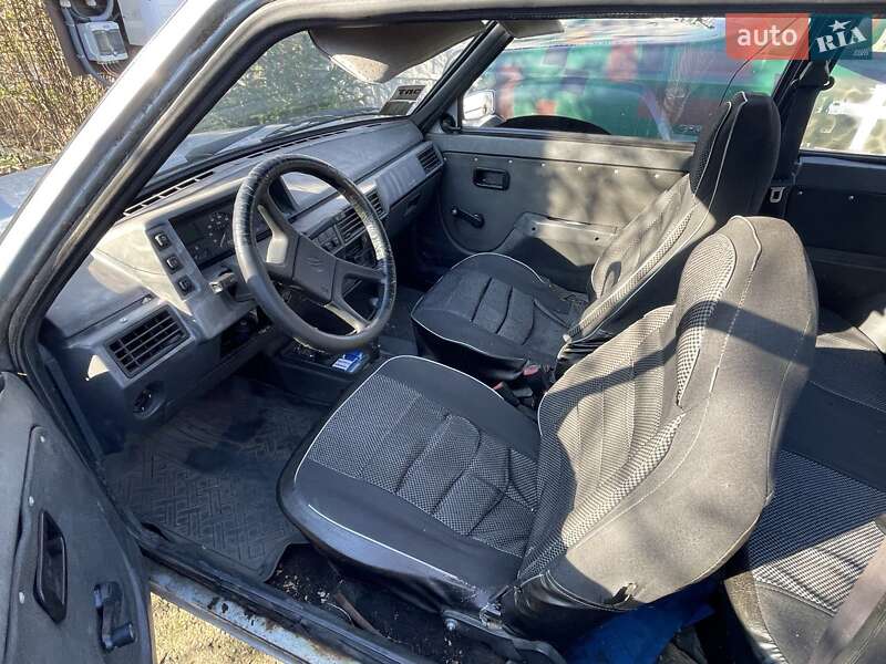 Хэтчбек ЗАЗ 1102 Таврия-Нова 2004 в Запорожье