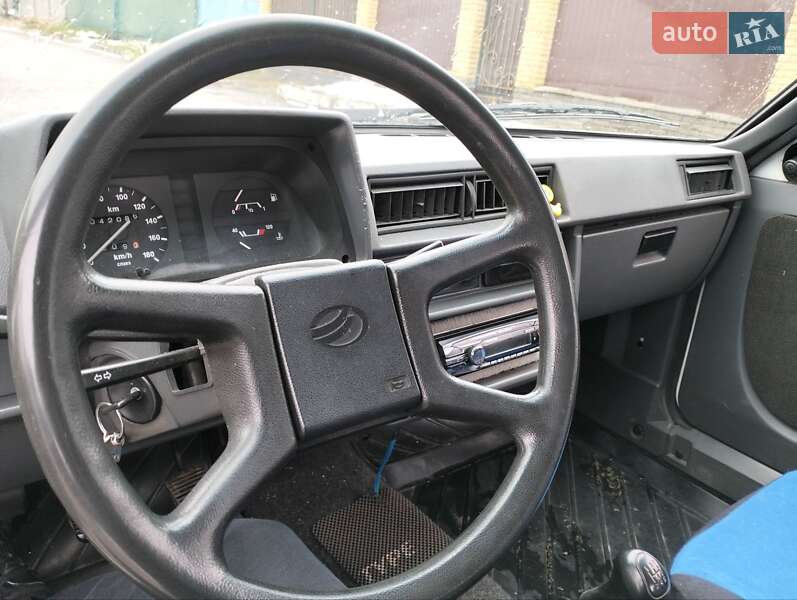 Хэтчбек ЗАЗ 1102 Таврия-Нова 2003 в Белой Церкви