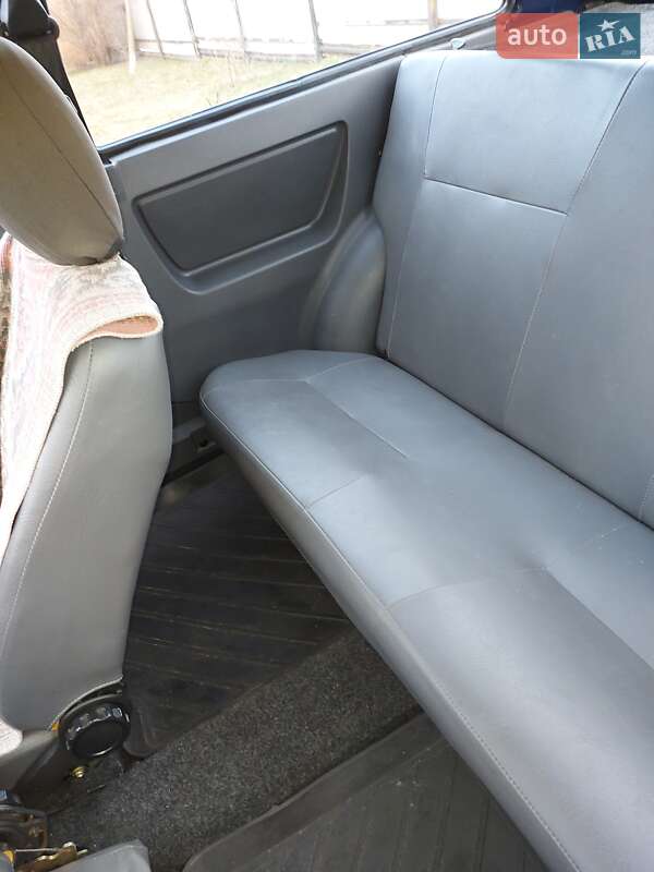 Хэтчбек ЗАЗ 1102 Таврия-Нова 2006 в Гадяче фото 14 Хэтчбек ЗАЗ 1102 Таврия-Нова 2006 в Гадяче
