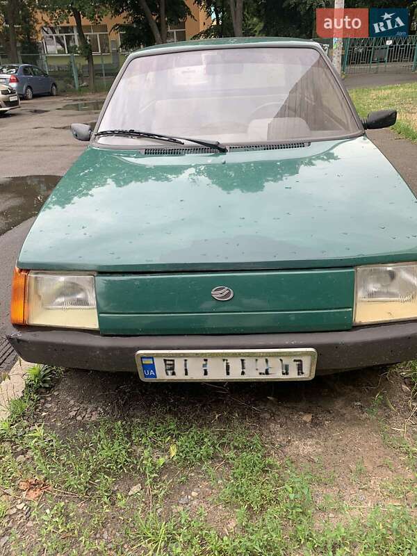 Хетчбек ЗАЗ 1102 Таврія-Нова 2006 в Києві фото 2 Хетчбек ЗАЗ 1102 Таврія-Нова 2006 в Києві
