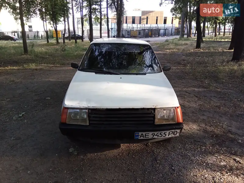 ЗАЗ 1102 Таврія-Нова